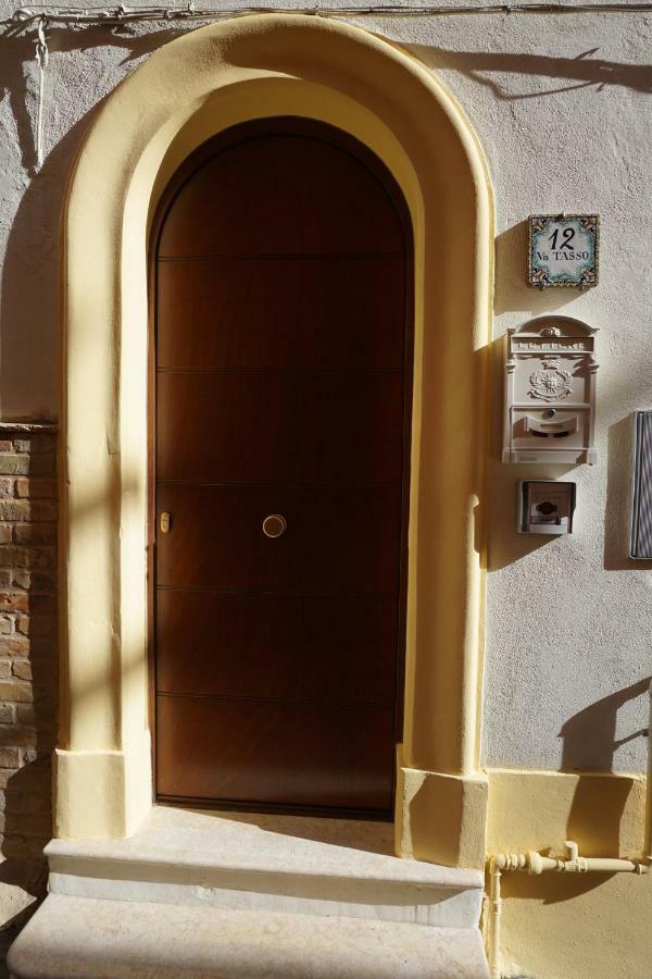 Casa Vacanze Torre Dei Gualtieri Villa San Benedetto del Tronto Dış mekan fotoğraf