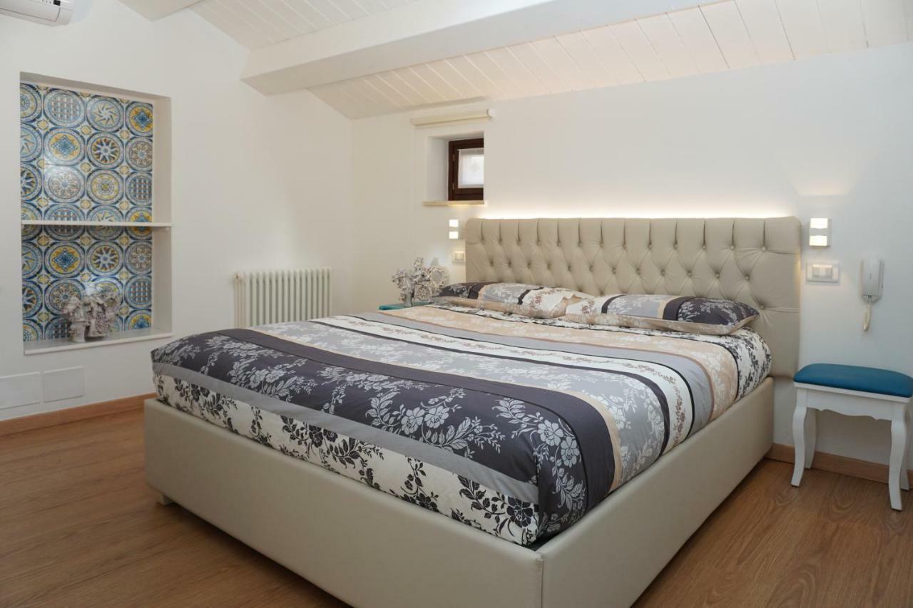 Casa Vacanze Torre Dei Gualtieri Villa San Benedetto del Tronto Dış mekan fotoğraf