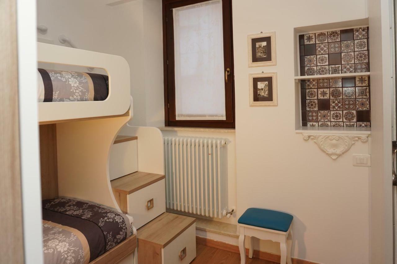 Casa Vacanze Torre Dei Gualtieri Villa San Benedetto del Tronto Dış mekan fotoğraf