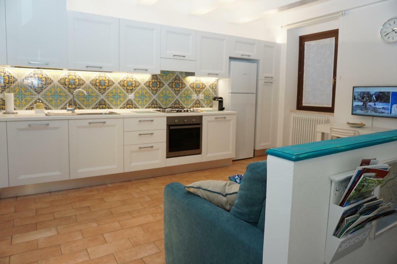 Casa Vacanze Torre Dei Gualtieri Villa San Benedetto del Tronto Dış mekan fotoğraf